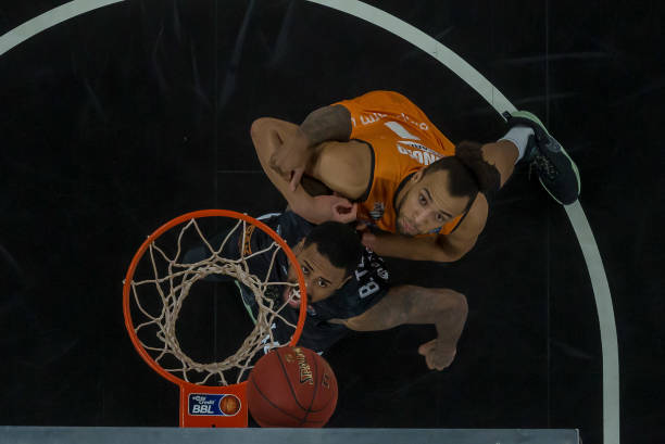 通过在不同 通过在不同