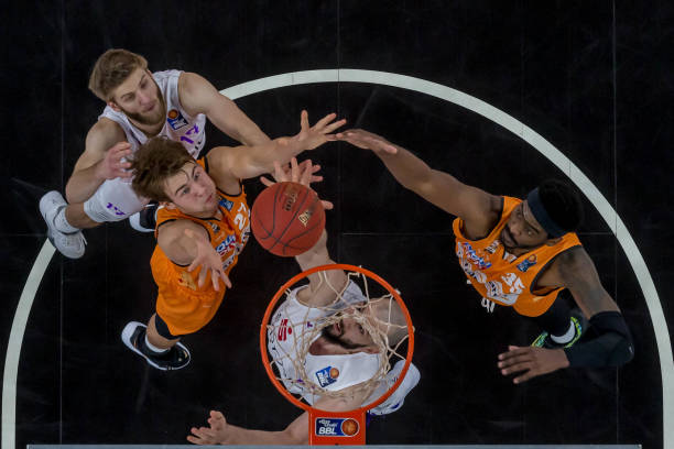 必须随时保 必须随时保