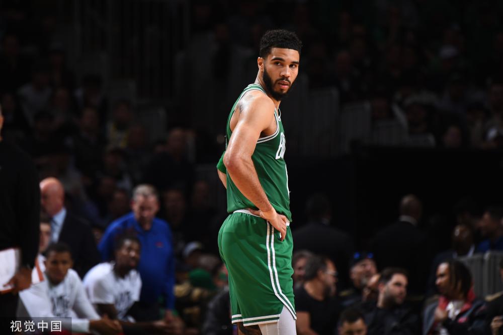 骆建佑凭借 骆建佑凭借